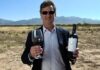 Mario Alberto Kempes presentó su nueva línea de vinos, al pie de la cordillera de Los Andes