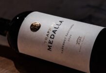 Trapiche Medalla Cabernet Sauvignon reconocido en los Sommeliers Choice Awards