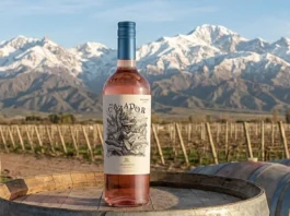 El Cazador Rosado: el nuevo vino para acompañar cocinas modernas, sobremesas largas y encuentros espontáneos
