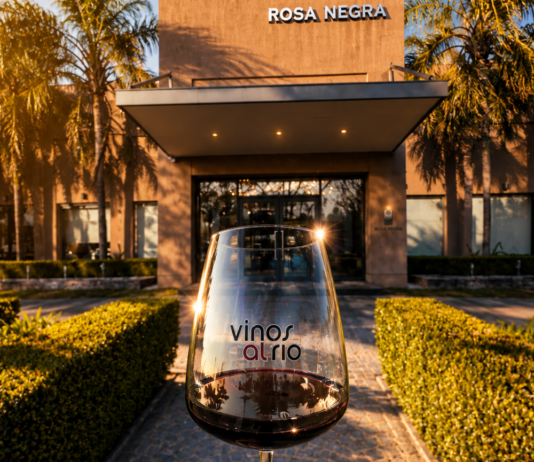 Vinos al Río Luxury: Más de 40 bodegas, grandes etiquetas y gastronomía