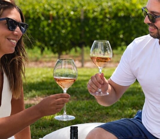 Bodega Sottano inaugura la temporada de primavera con su exclusivo “Picnic en los Jardines y Lagos”
