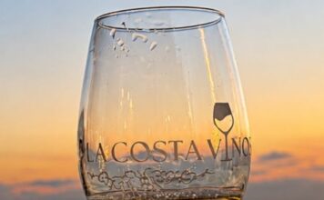 Más de 20 bodegas participarán de la 4ª edición de La Costa Vinos