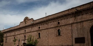 Bodegas Caro recibe a Plataforma Cultural Obra Pública con la muestra “La Mirada de Sergio Sergi”